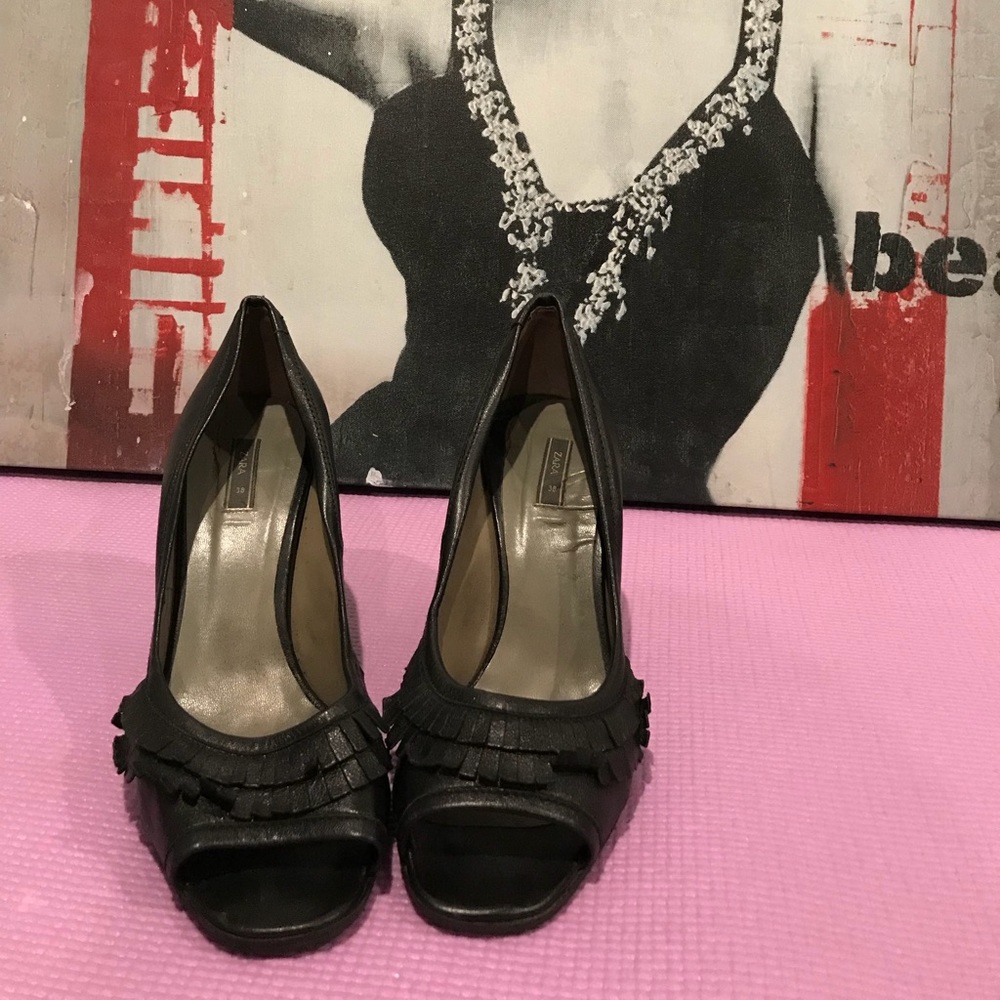Leather ZARA Black heel